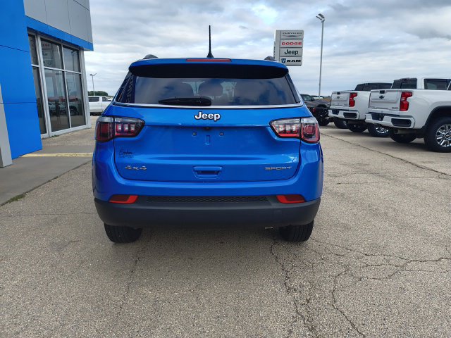 Used 2020 Jeep Compass Sport AWD/4WD image 6