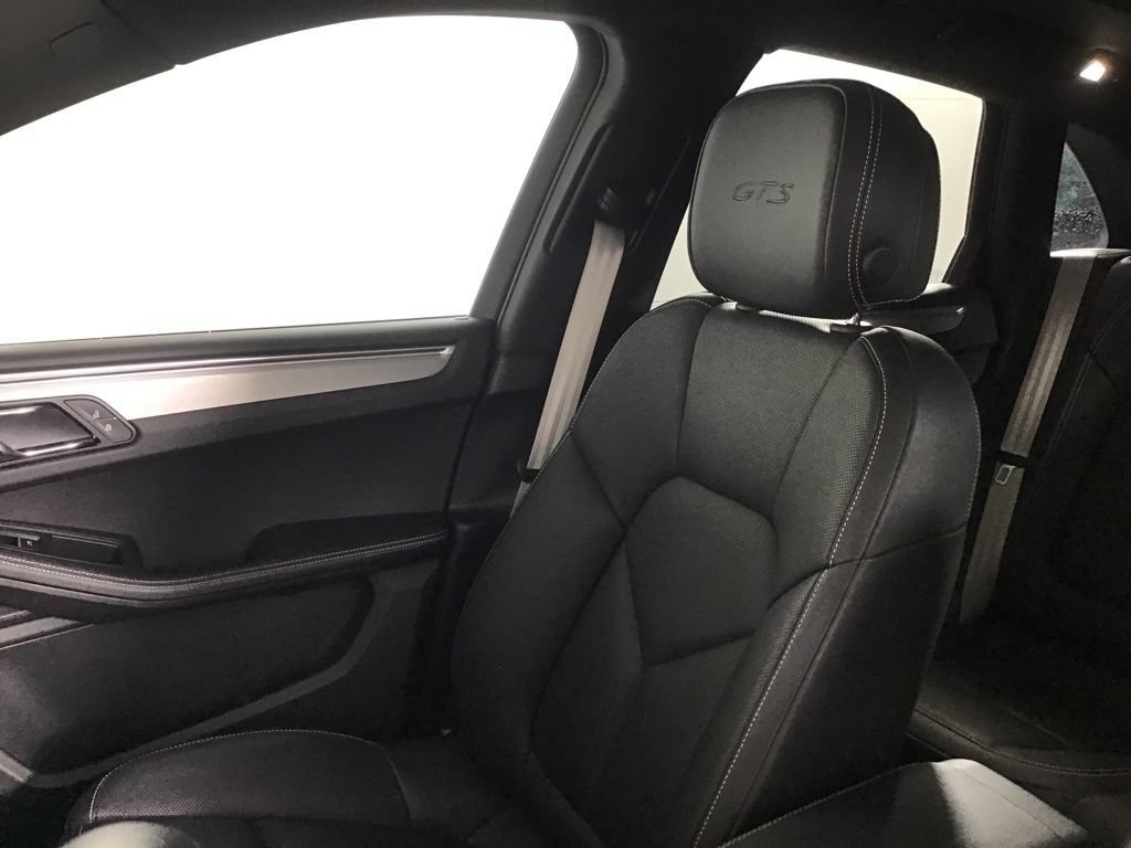 Certified 2023 Porsche Macan GTS w/ Premium Package Plus AWD/4WD image 23