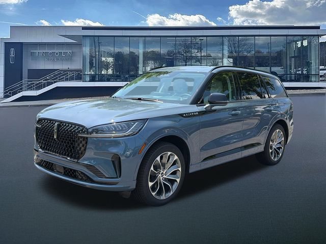 New 2026 Lincoln Aviator AWD w/ Jet Appearance Package image 3