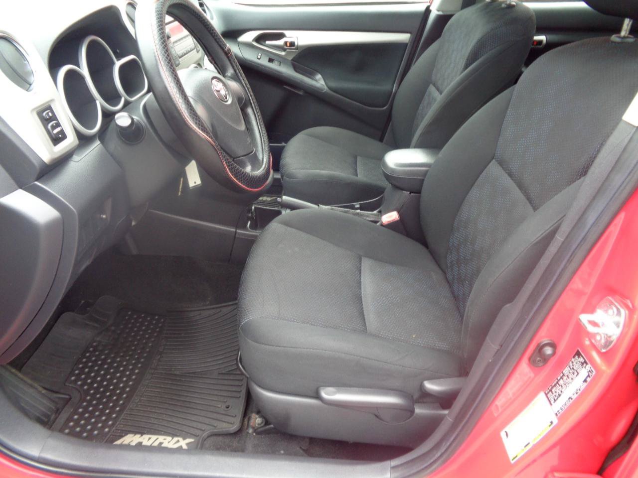 Used 2009 Toyota Matrix FWD image 21