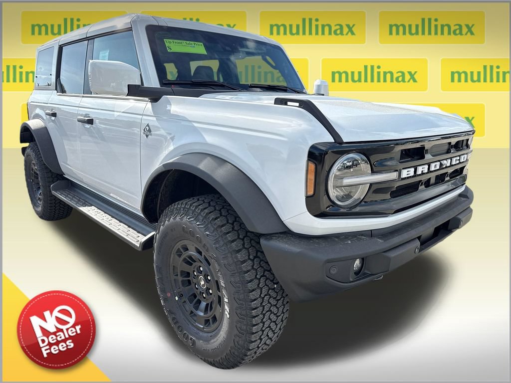 New 2026 Ford Bronco Outer Banks w/ Sasquatch Package