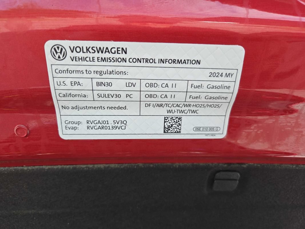 Used 2024 Volkswagen Jetta SE FWD image 30