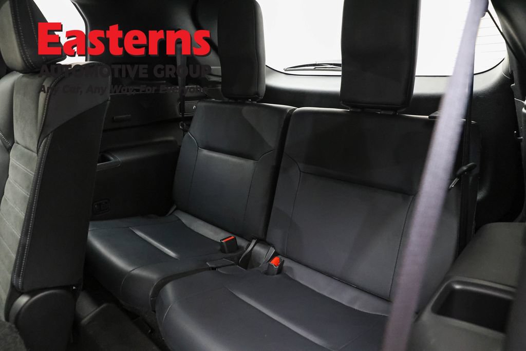 Used 2025 Mitsubishi Outlander SE AWD/4WD image 26