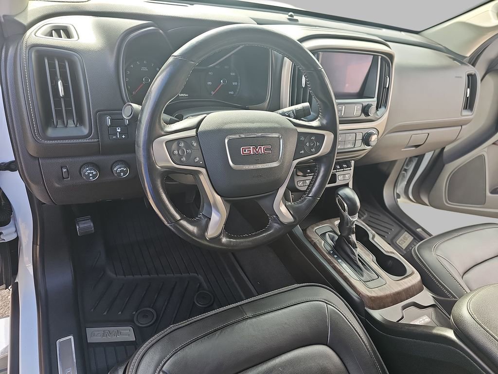 Certified 2022 GMC Canyon Denali image 19