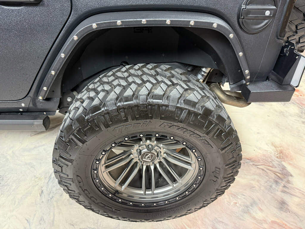 Used 2023 Jeep Wrangler Unlimited Rubicon 392 w/ Xtreme Recon 35" Tire Package AWD/4WD image 60
