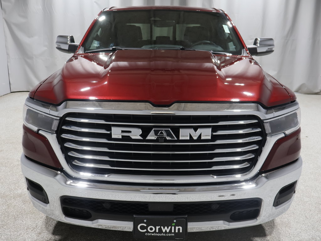 Used 2025 RAM 1500 Laramie AWD/4WD image 9
