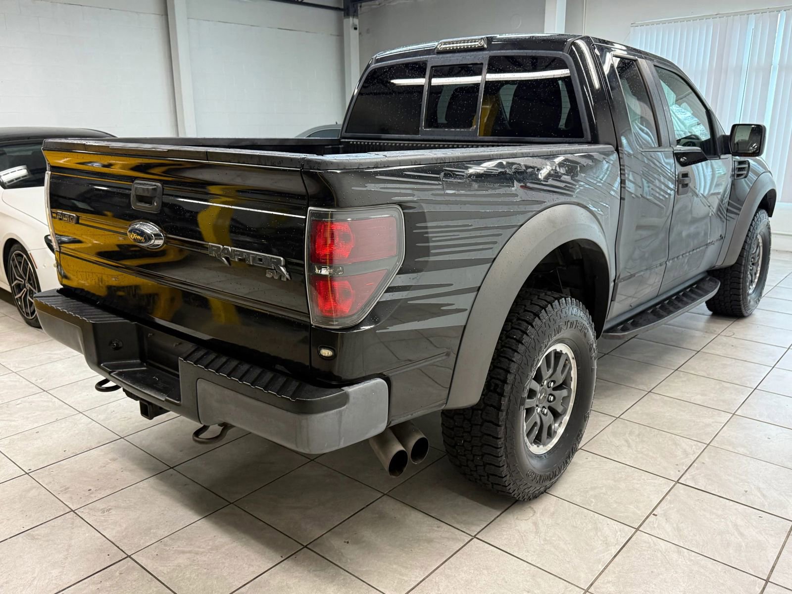 Used 2010 Ford F150 Raptor AWD/4WD image 9