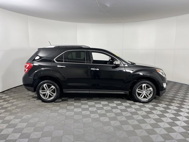 Used 2016 Chevrolet Equinox LTZ w/ Enhanced Convenience Package image 7