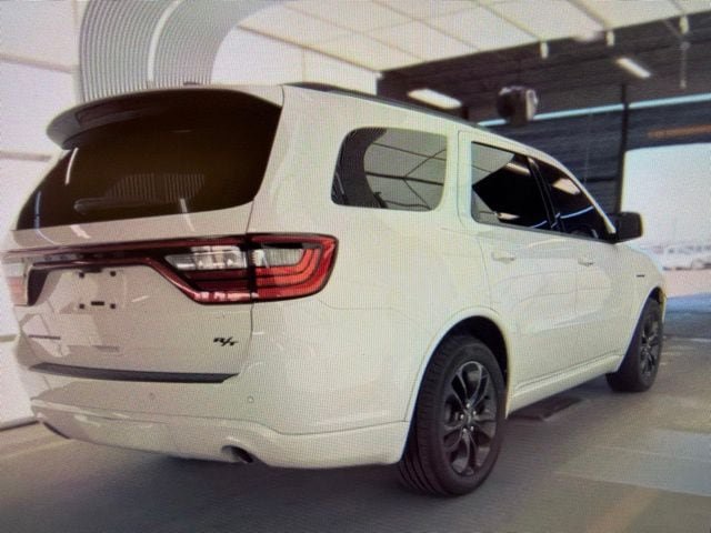 Used 2023 Dodge Durango R/T RWD image 3