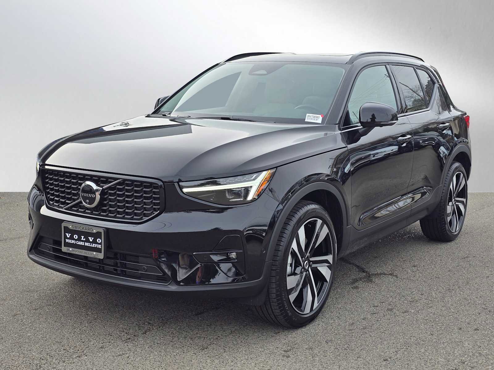 New 2026 Volvo XC40 B5 Ultra w/ Climate Package image 7