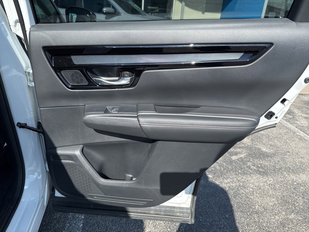 Used 2024 Honda CR-V Sport Touring image 18