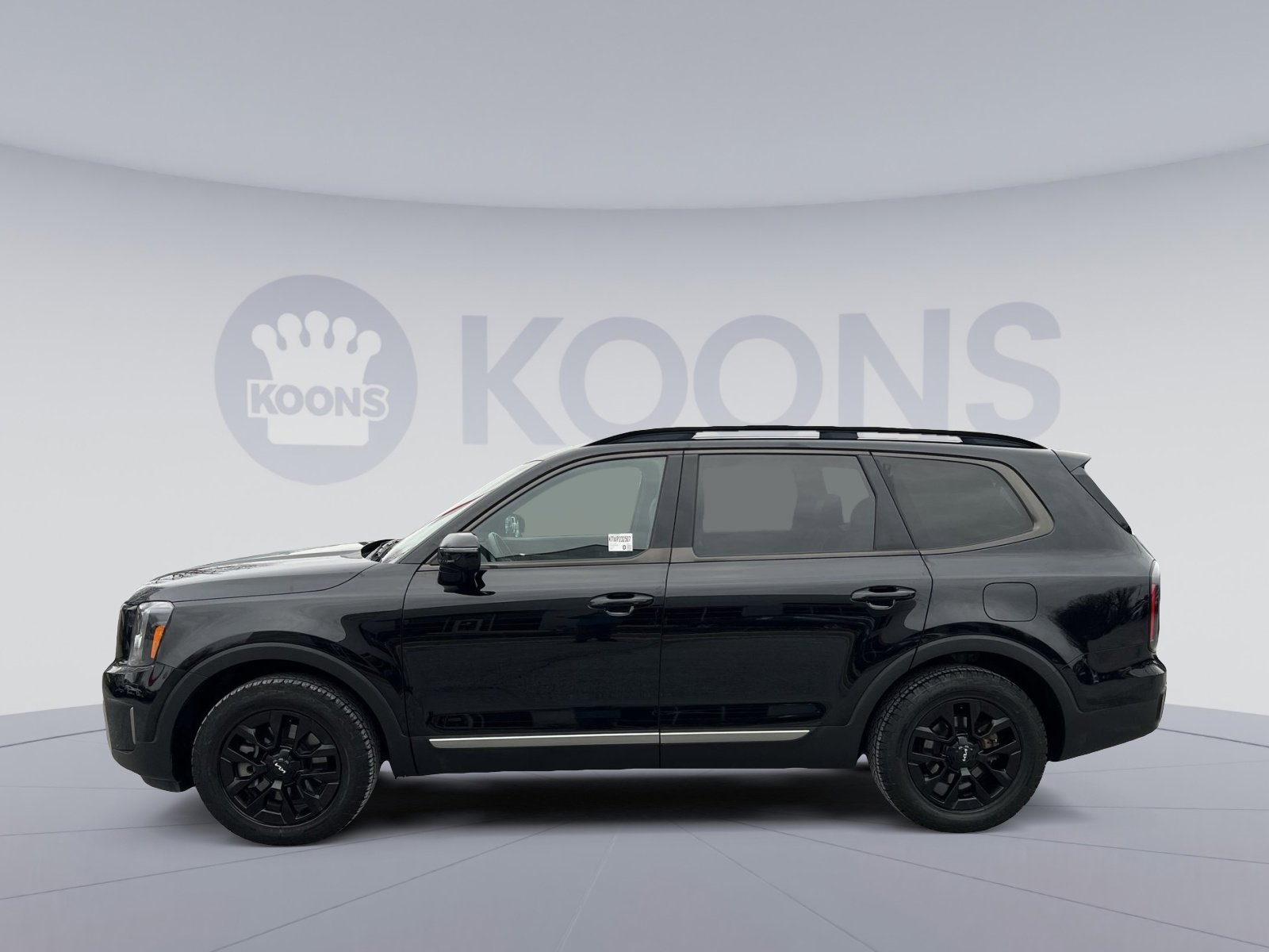 Used 2023 Kia Telluride SX X-Pro image 2