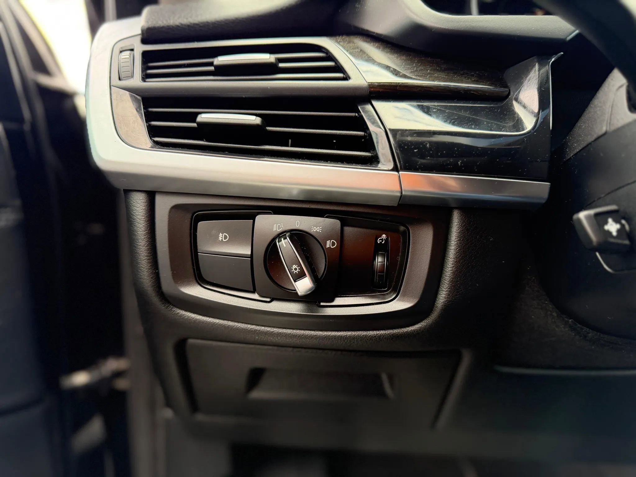 Used 2015 BMW X5 xDrive35i image 25