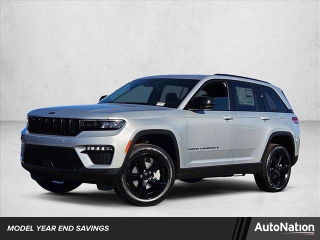 New 2025 Jeep Grand Cherokee Limited w/ Black Appearance Package