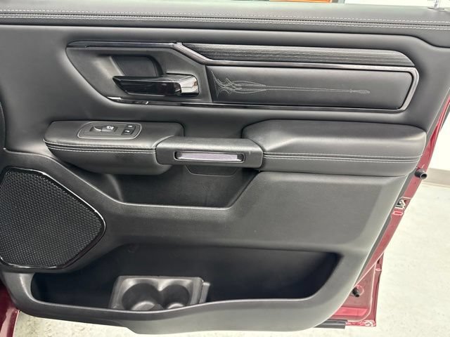 Used 2022 RAM 1500 Limited w/ Body Color Bumper Group AWD/4WD image 31