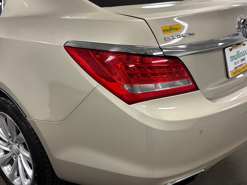 Used 2016 Buick LaCrosse Premium w/ Driver Confidence Package #1 image 12