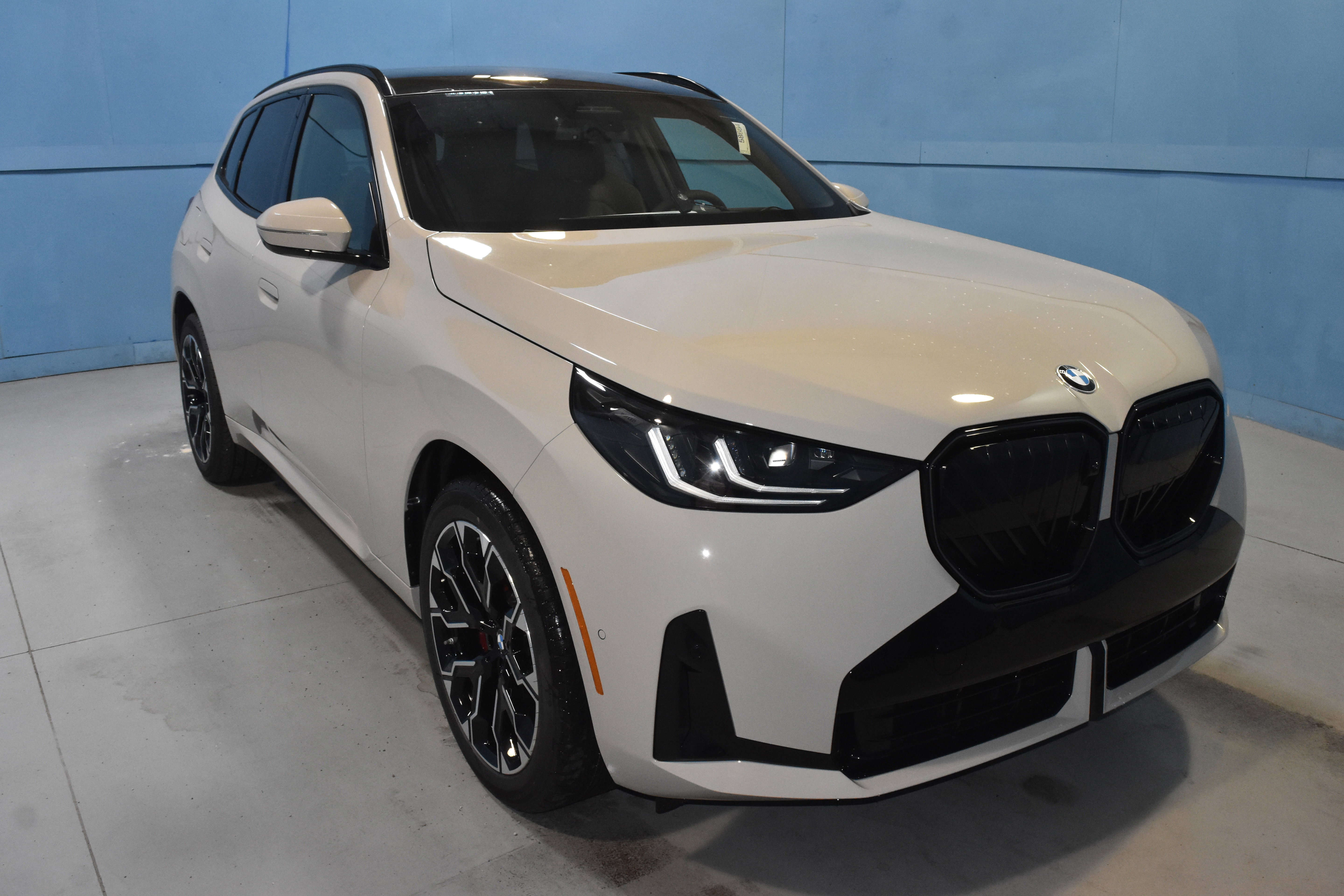 New 2026 BMW X3 xDrive30i w/ Premium Package AWD/4WD image 1