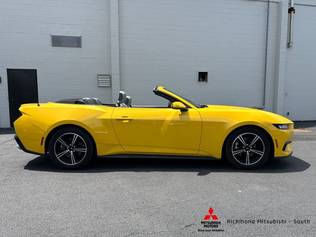 Used 2024 Ford Mustang Premium RWD image 38