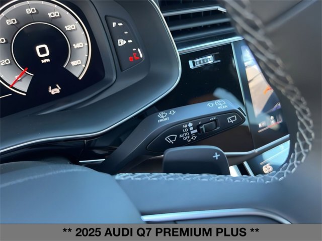 New 2025 Audi Q7 3.0T Premium Plus image 21