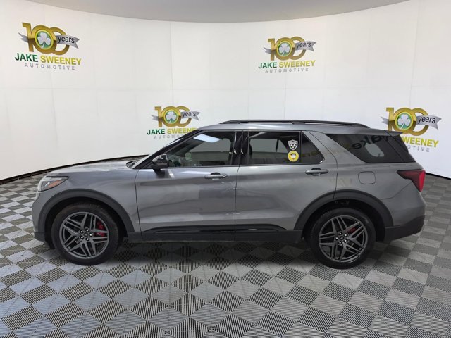 Used 2025 Ford Explorer ST w/ Sun And Sound Package AWD/4WD image 6