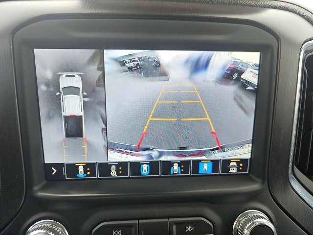 Used 2023 GMC Sierra 3500 AT4 w/ AT4 Premium Plus Package image 24