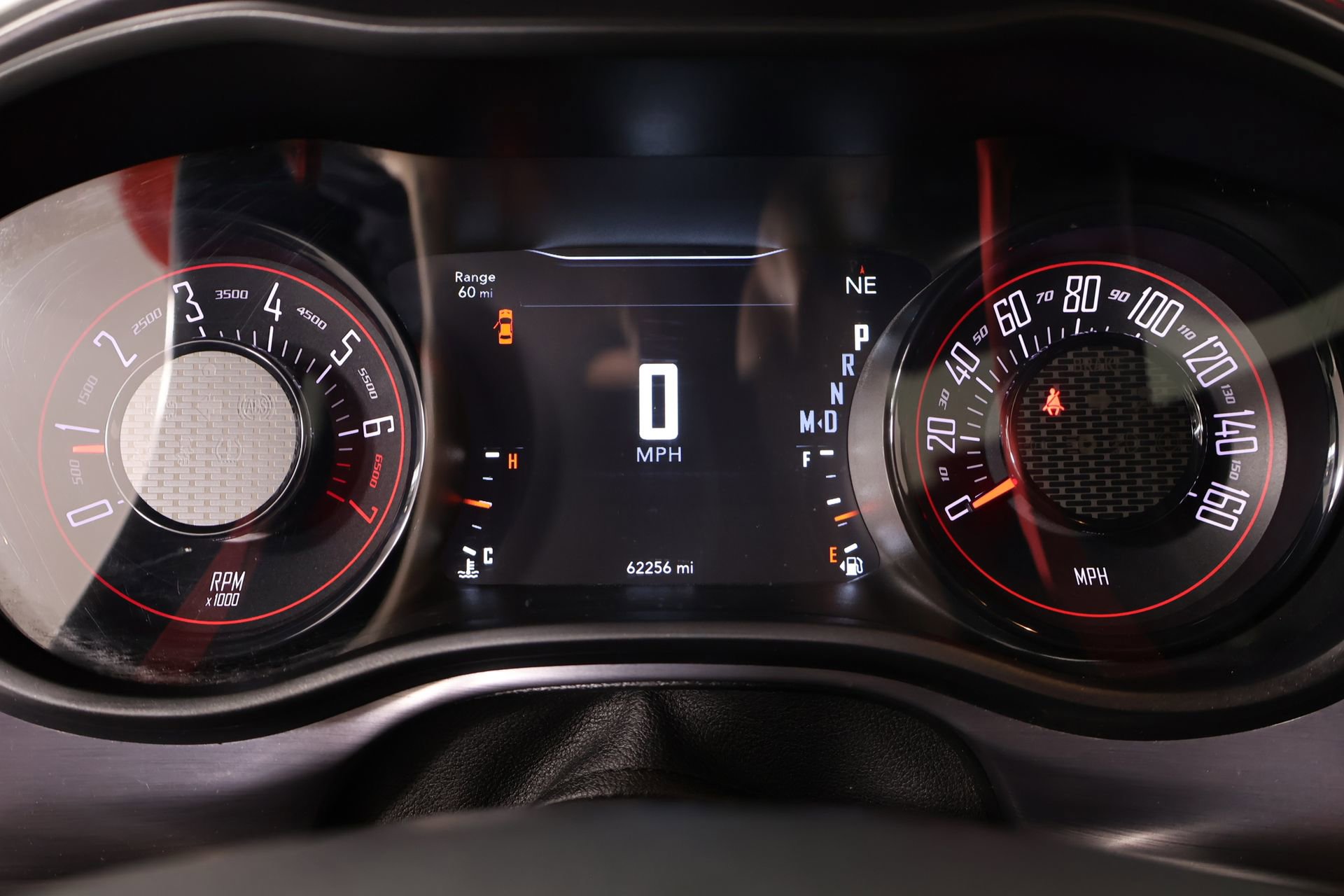 Used 2018 Dodge Challenger SXT Plus RWD image 4