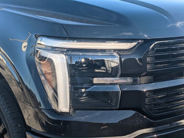 New 2025 Ford F150 Platinum w/ Equipment Group 702A High image 9