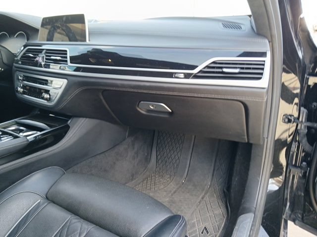 Used 2017 BMW M760i xDrive AWD/4WD image 20