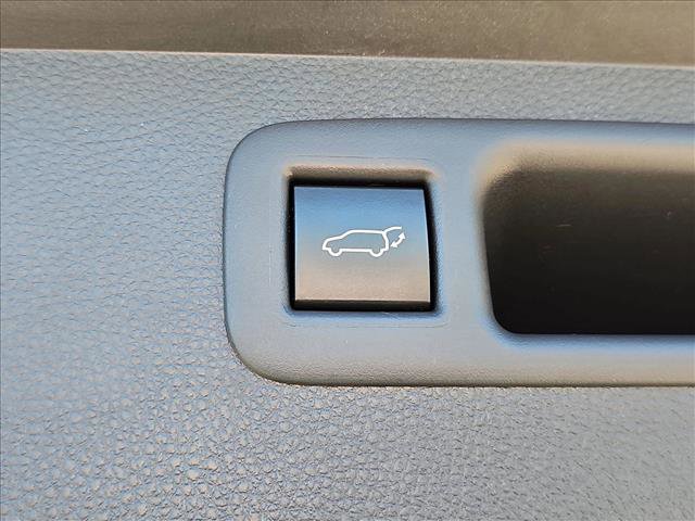 Used 2021 Toyota Highlander Platinum AWD/4WD image 7