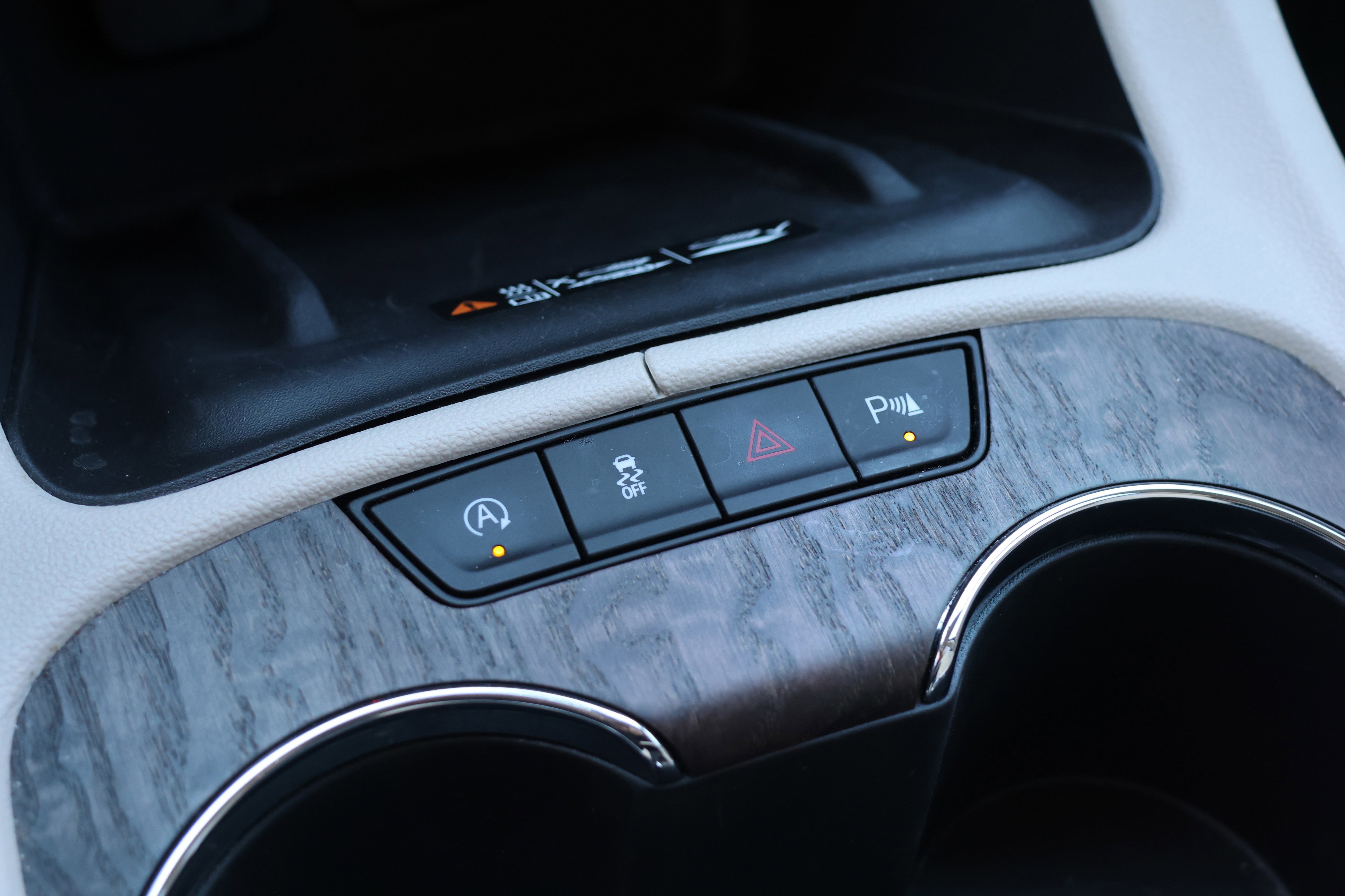 Used 2023 GMC Acadia Denali w/ Denali Ultimate Package image 30