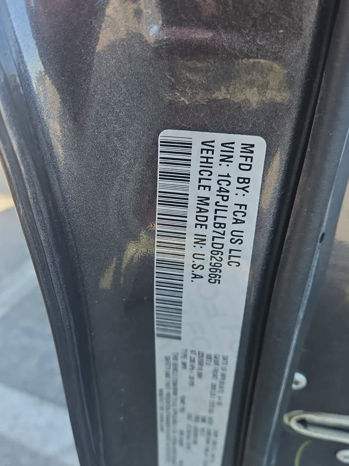 Used 2020 Jeep Cherokee Latitude Plus image 21