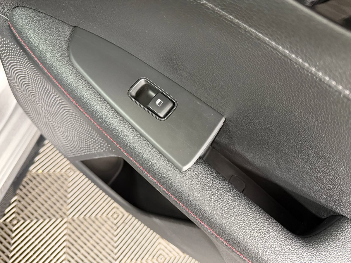 Used 2023 Kia Forte GT w/ GT2 Package FWD image 43