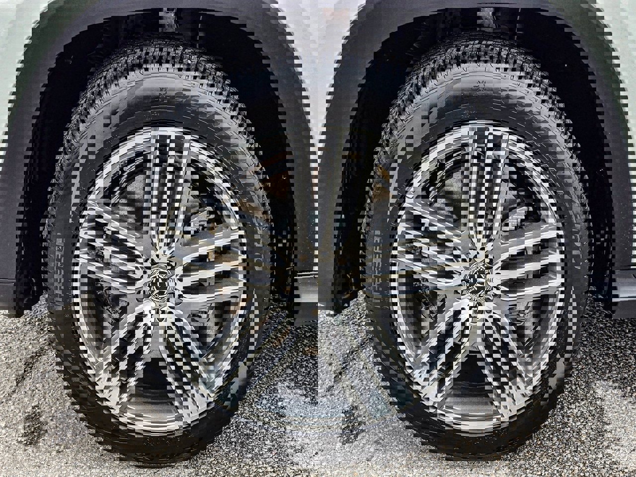 New 2026 Mercedes-Benz GLS 450 4MATIC image 9