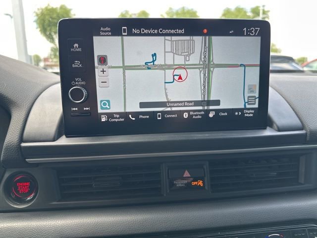 Used 2025 Honda Pilot Elite image 13