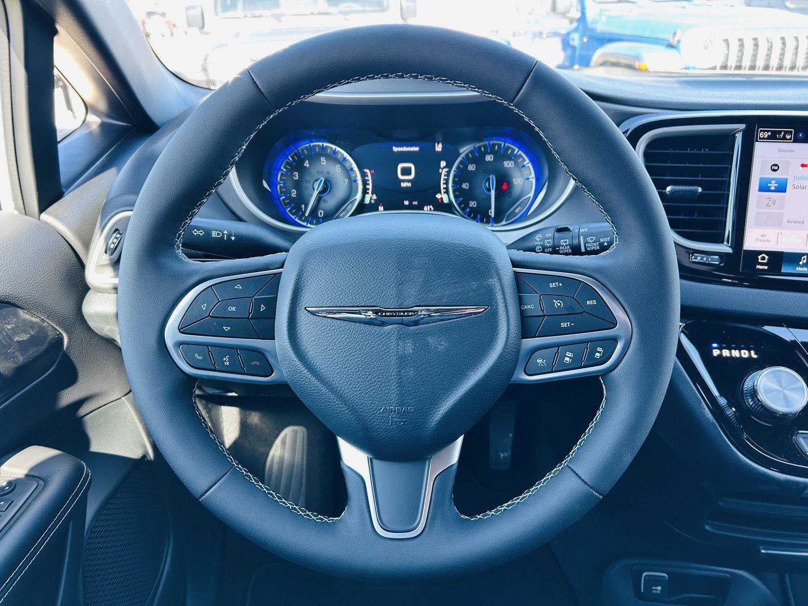 New 2026 Chrysler Voyager LX FWD image 15