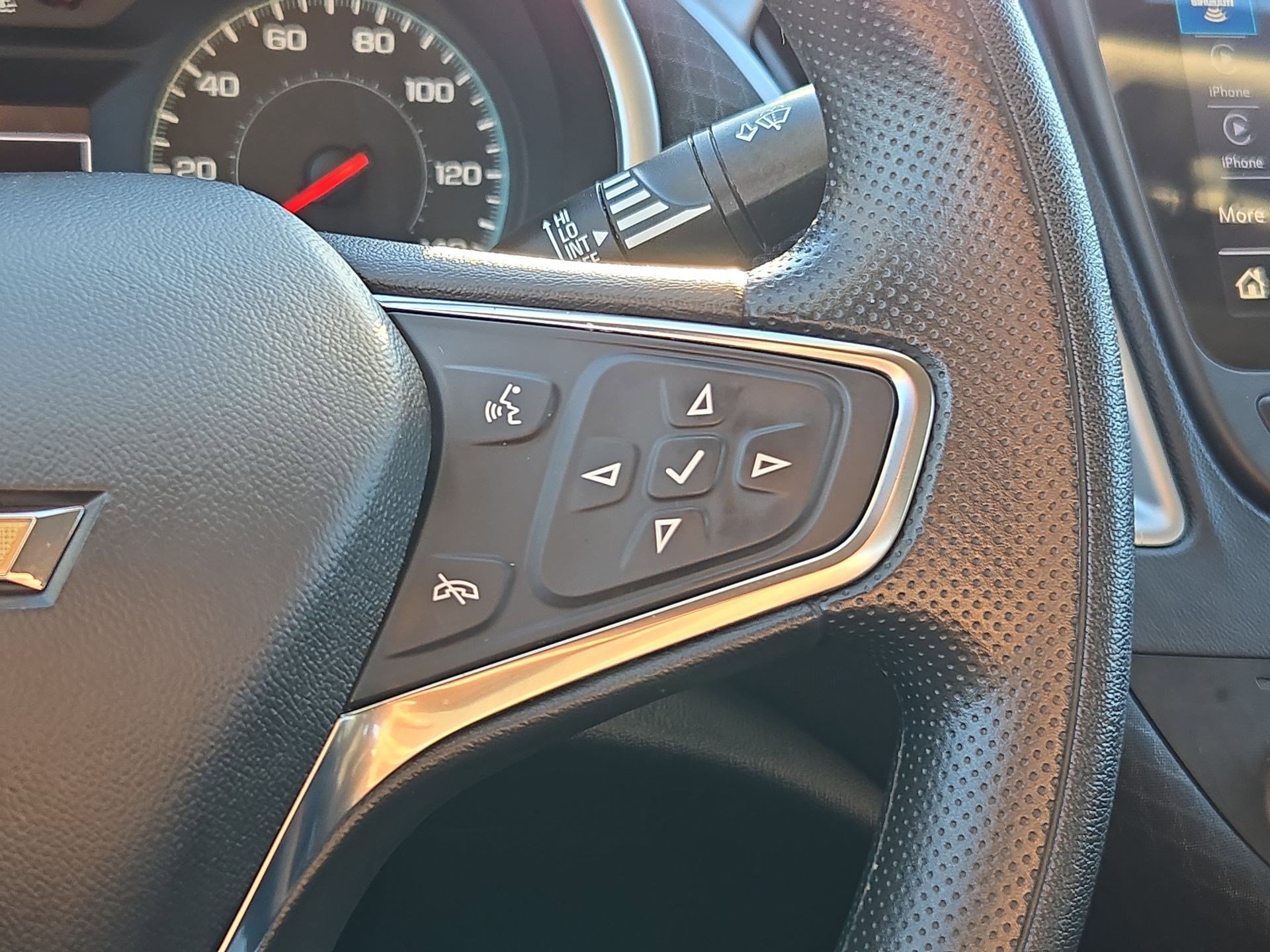 Used 2024 Chevrolet Malibu LT image 19