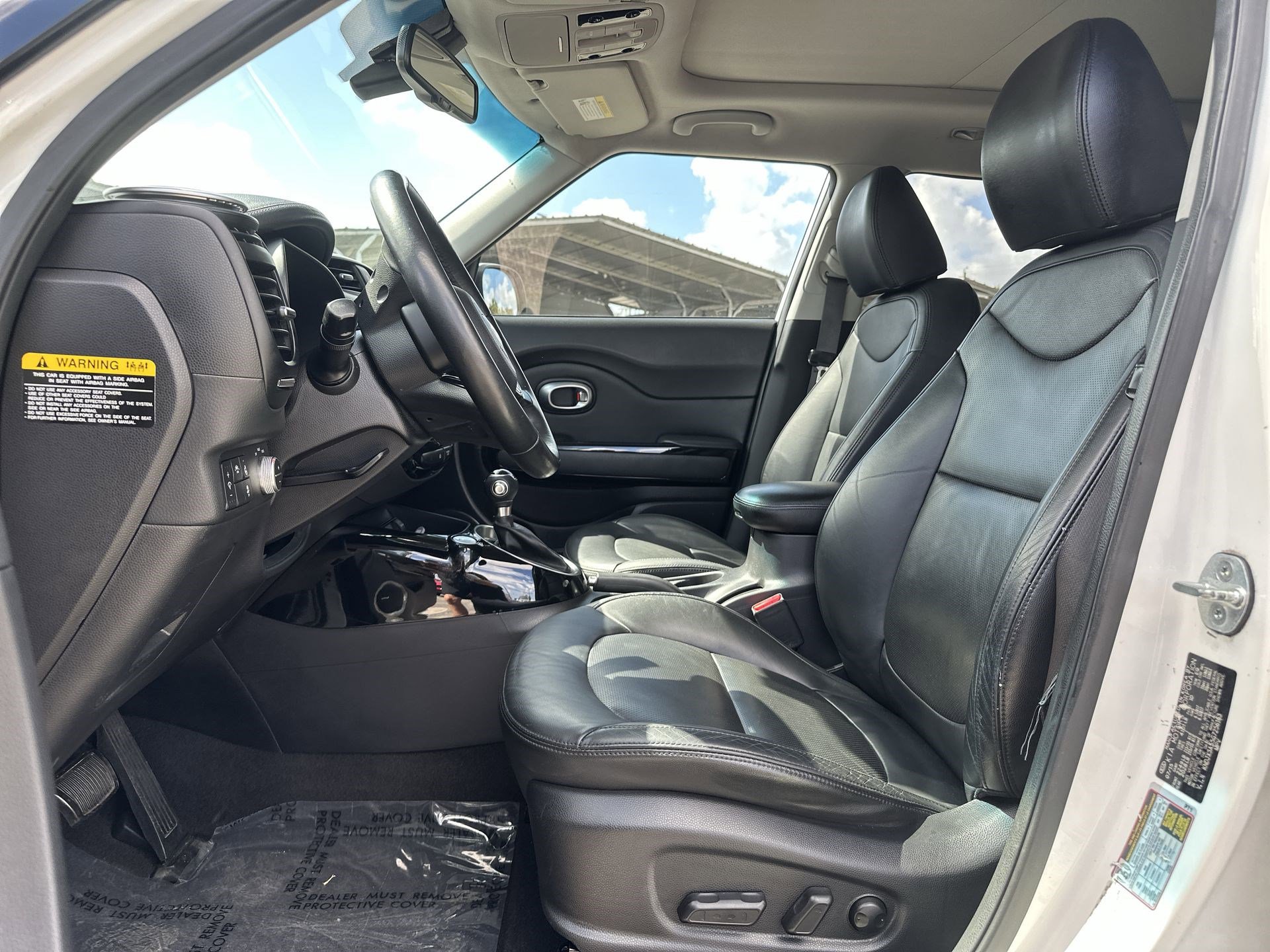 Used 2016 Kia Soul ! w/ Premium Package image 13