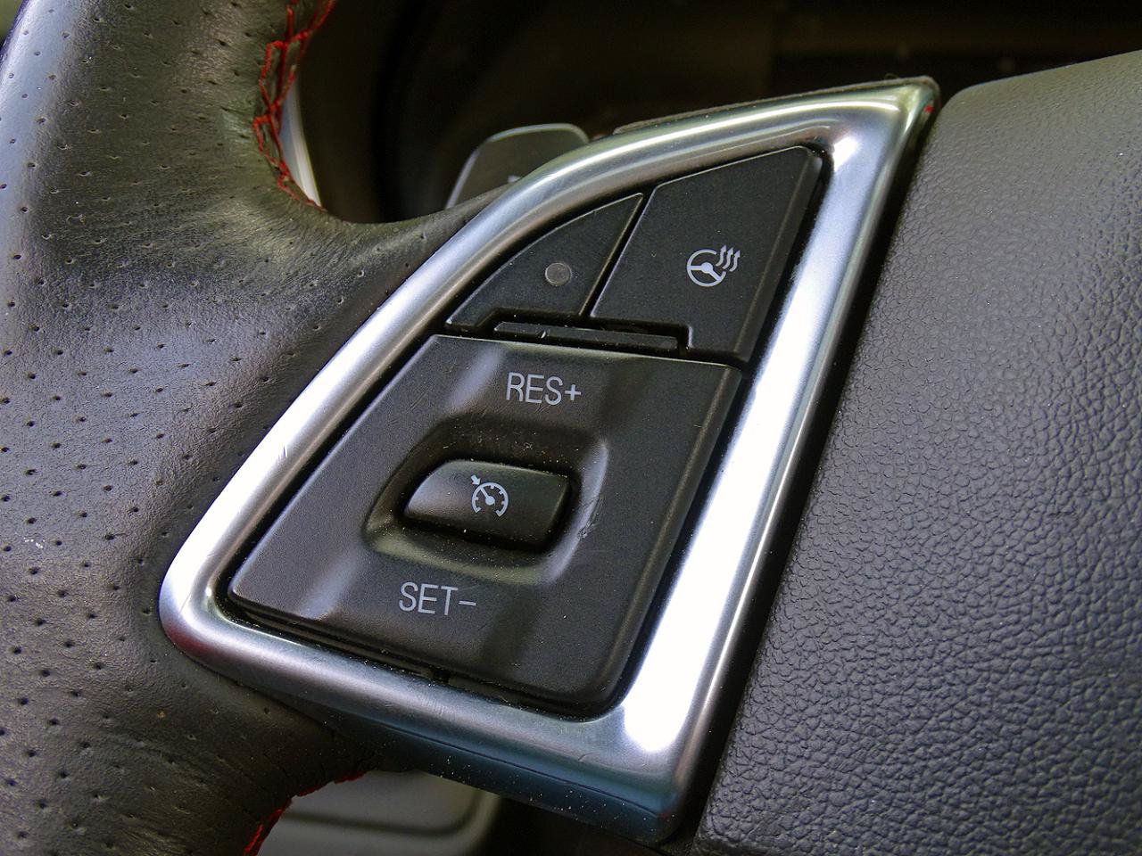 Used 2017 Chevrolet Camaro SS RWD image 34