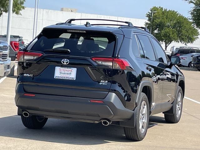 Certified 2025 Toyota RAV4 XLE w/ Convenience Package AWD/4WD image 4