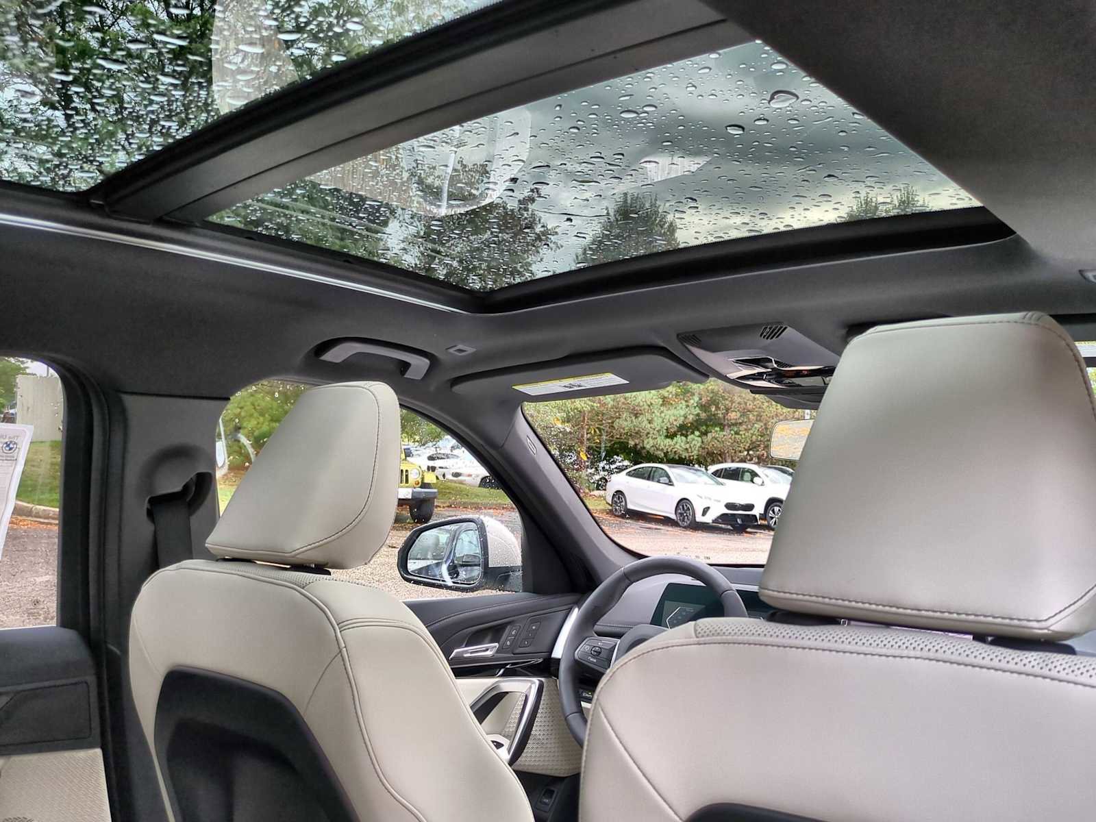 Used 2026 BMW X1 xDrive28i w/ Technology Package image 22