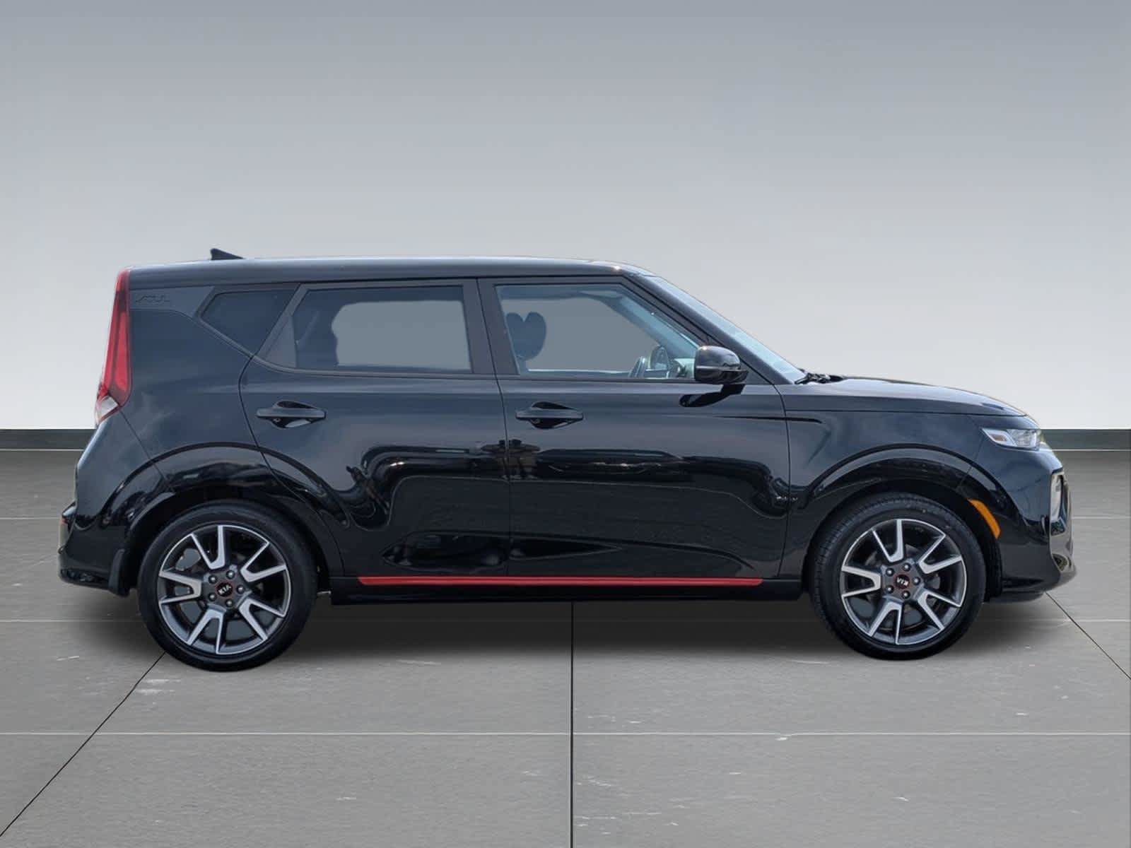 Used 2021 Kia Soul GT-Line FWD image 6
