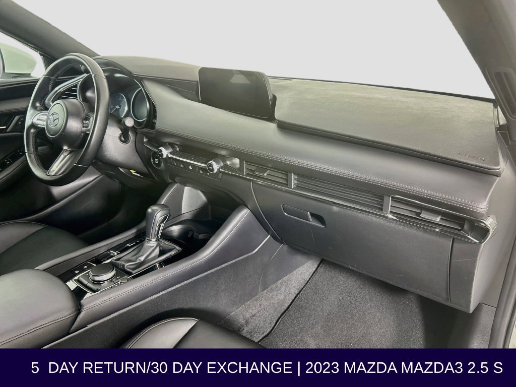 Used 2023 MAZDA MAZDA3 s FWD image 34