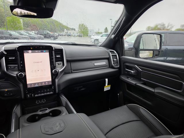 New 2026 RAM 2500 Laramie w/ Night Edition AWD/4WD image 14