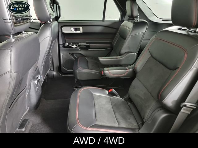Used 2023 Ford Explorer ST-Line w/ Class IV Trailer Tow Package AWD/4WD image 15