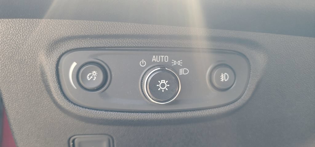 Used 2019 GMC Terrain Denali w/ Advanced Safety Package FWD image 27
