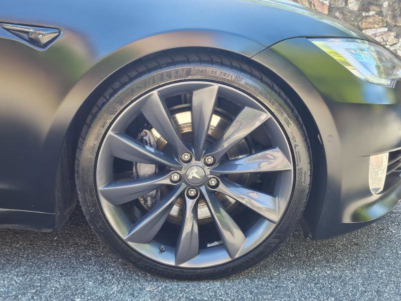 Used 2017 Tesla Model S 75D image 16