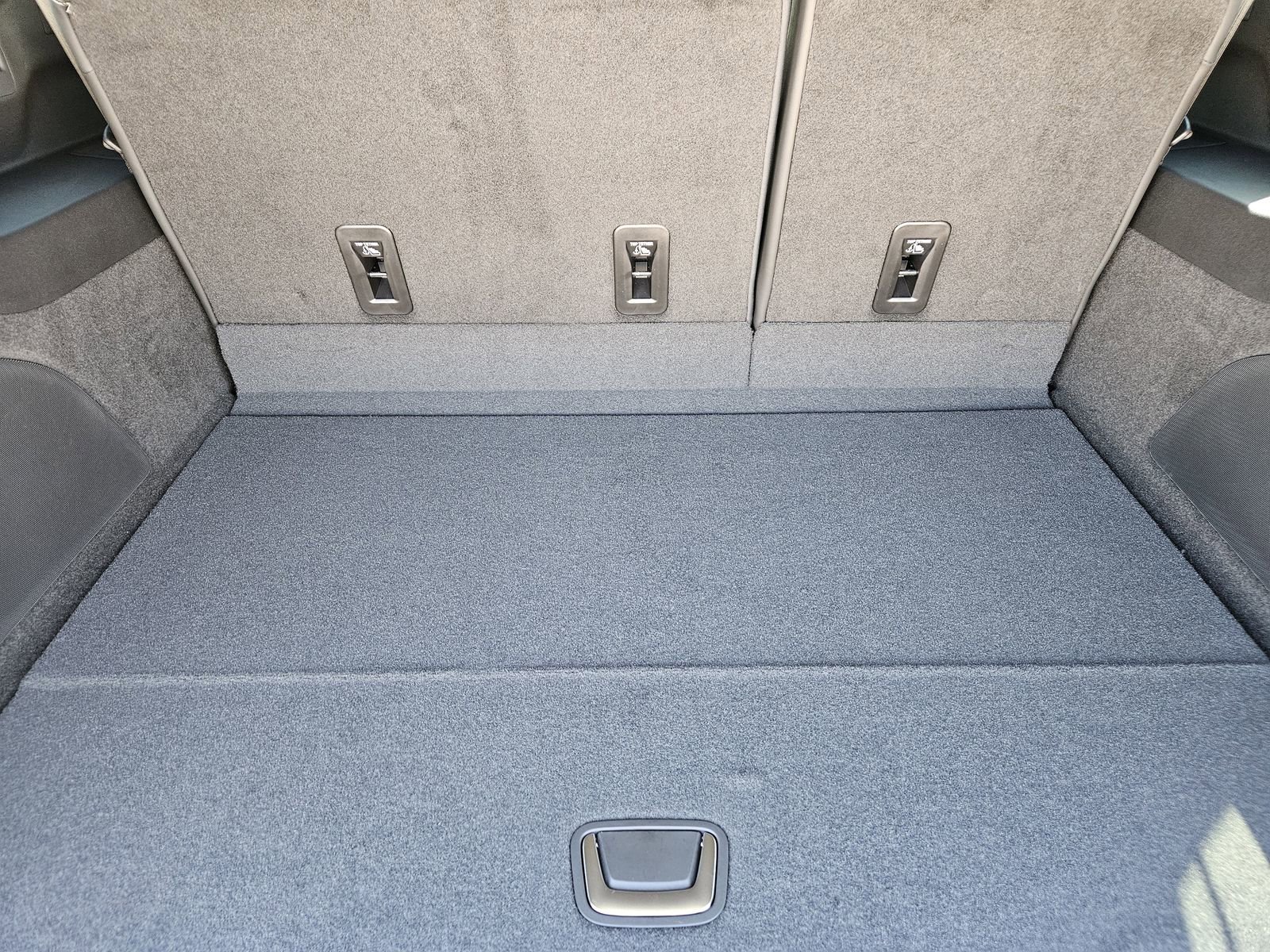 New 2026 Cadillac Escalade ESV Sport w/ Touring Package image 30