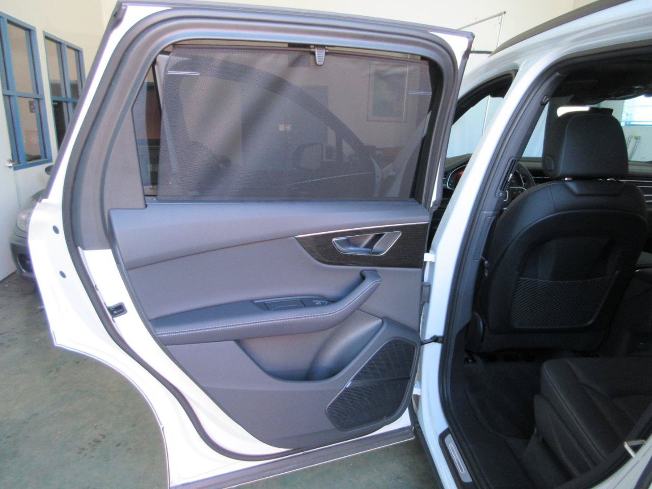 Used 2025 Audi Q7 3.0T Premium Plus w/ Premium Plus Package AWD/4WD image 47