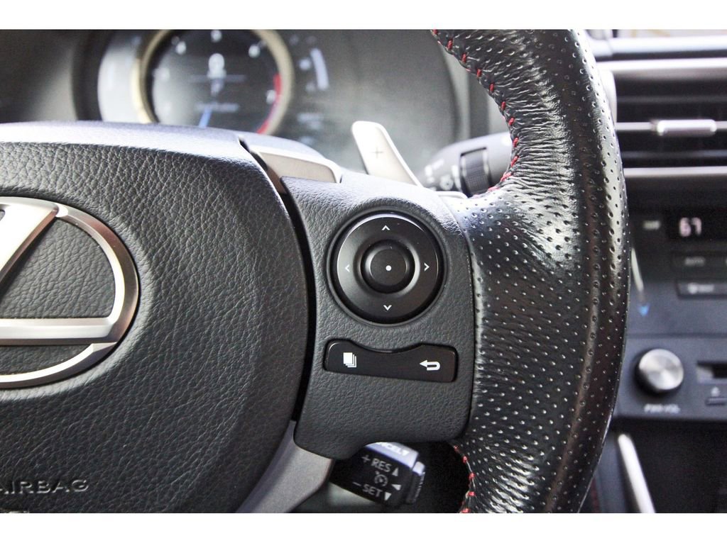 Used 2016 Lexus IS 350 image 19