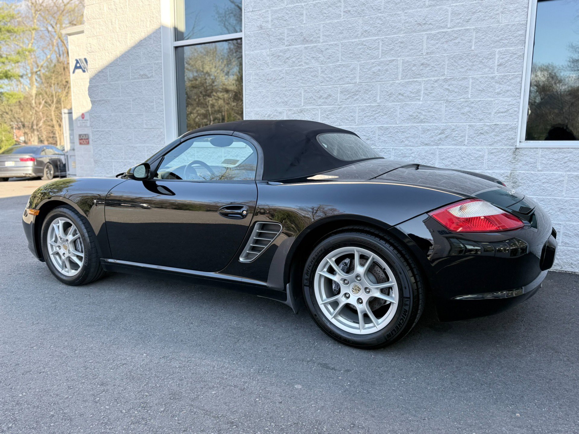 Used 2006 Porsche Boxster RWD image 6